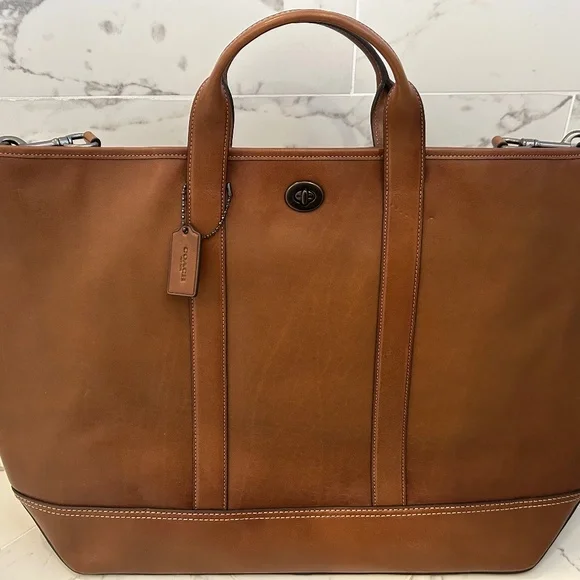 RARE Coach Men's Tan Leather Turnlock Toby Weekender Bag with Strap - Picture 3 of 9